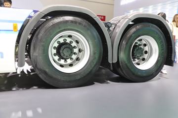 �������ó� ����KL 6X4 ȼ�ϵ��ǣ����260kWhͼƬ