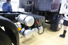 德龙X5000E&nbsp;电动牵引车底盘图片