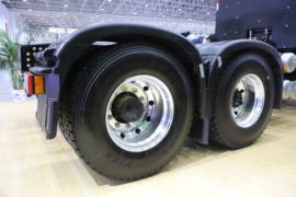 德龙X5000E&nbsp;电动牵引车底盘图片