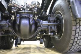 德龙X5000E&nbsp;电动牵引车底盘图片