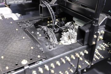 �������ó� ����KL 6X4 ����ʽ���綯ǣ����282kWhͼƬ