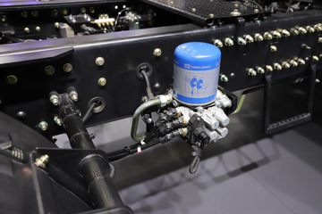 �������ó� ����KL 6X4 ����ʽ���綯ǣ����282kWhͼƬ