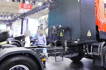 �������ó� ����KL 6X4 ����ʽ���綯ǣ����282kWhͼƬ