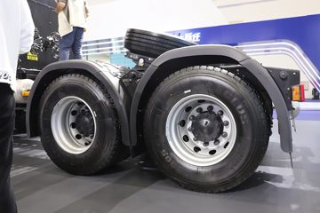 �������ó� ����KL 6X4 ����ʽ���綯ǣ����282kWhͼƬ