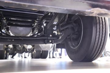 �������ó� ����KL 6X4 ����ʽ���綯ǣ����282kWhͼƬ