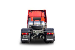 中国重汽 汕德卡SITRAK G7H重卡 悦享版 560马力 6X4 LNG自动档牵引车