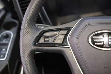 �ൺ��� ӥ; ͷ�Ȳ� 620���� 6X4 AMT�Զ���ǣ����(��Һ��)(CA4257P35K18T1E6A80)ͼƬ