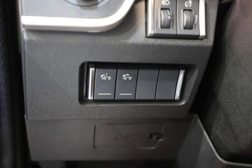 �ൺ��� ӥ; ͷ�Ȳ� 620���� 6X4 AMT�Զ���ǣ����(��Һ��)(CA4257P35K18T1E6A80)ͼƬ