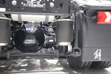 �ൺ��� ӥ; ͷ�Ȳ� 620���� 6X4 AMT�Զ���ǣ����(��Һ��)(CA4257P35K18T1E6A80)ͼƬ