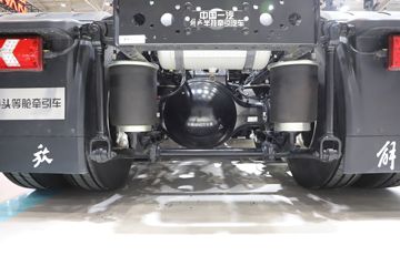 �ൺ��� ӥ; ͷ�Ȳ� 620���� 6X4 AMT�Զ���ǣ����(��Һ��)(CA4257P35K18T1E6A80)ͼƬ