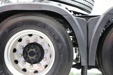 �ൺ��� ӥ; ͷ�Ȳ� 620���� 6X4 AMT�Զ���ǣ����(��Һ��)(CA4257P35K18T1E6A80)ͼƬ