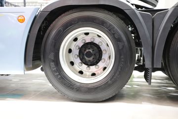 �ൺ��� ӥ; ͷ�Ȳ� 620���� 6X4 AMT�Զ���ǣ����(��Һ��)(CA4257P35K18T1E6A80)ͼƬ