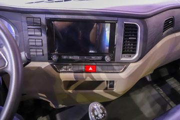 ��������˹ ���� 280���� 4X2 9.5��LNG��ʽ�ػ���(SX5189XXYLB721TLQ1)ͼƬ