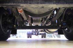 陕汽康明斯 龙骥 280马力 4X2 9.5米LNG厢式载货车(SX5189XXYLB721TLQ1)