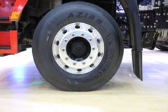 陕汽康明斯 龙骁 轻量化经典版 500马力 6X4 LNG牵引车(SX4259XE4TLQ1)