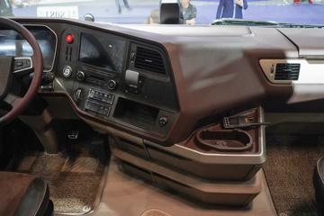 һ����� J7�ؿ� ����� 6X4 ȼ�ϵ��ǣ����ͼƬ