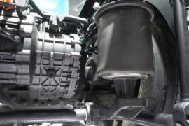 解放J7&nbsp;电动牵引车底盘图片