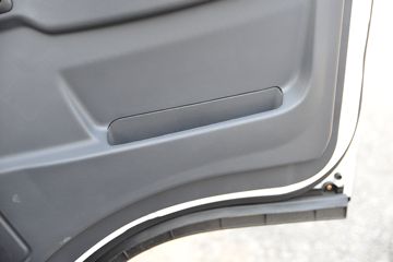 ��� ��VN ��ɽ�� 137���� 3.82���Ű������ῨͼƬ