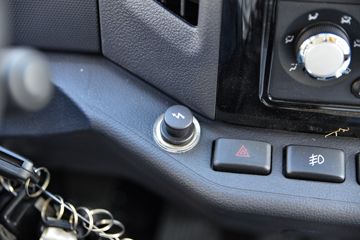 ��� ��VN ��ɽ�� 137���� 3.82���Ű������ῨͼƬ