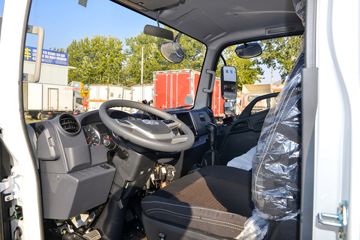 ��� ��VN ��ɽ�� 137���� 3.82���Ű������ῨͼƬ