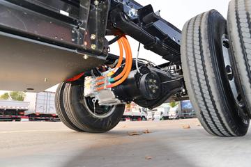 �ɵ�HV5 4.15�׵��Ų��ʽ���̻�϶��������Ῠ41.6kWhͼƬ