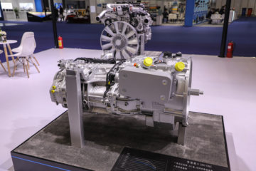 奔驰G280-16 16档 手动档变速箱