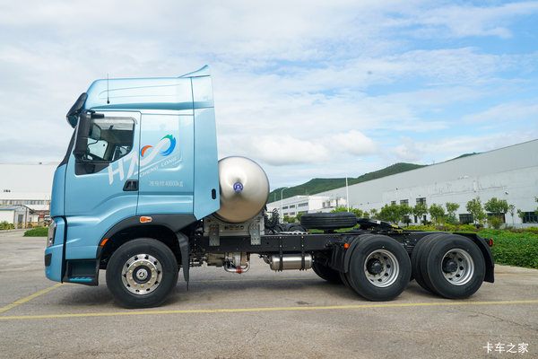 乘龙H7牵引车新车上市 欢迎到店垂询