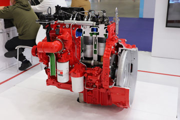 东风康明斯D4.0NS6B195 195马力 4L 国六 柴油发动机