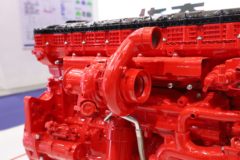 东风康明斯Z13NS6B520F 520马力 12.5L 国六 柴油发动机