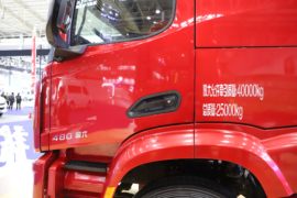龙骐 牵引车外观                                                图片