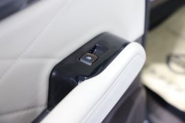 锐骐7&nbsp;皮卡驾驶室                                               图片