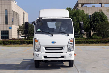 湖北新楚风 H3 4.5T 4.16米单排纯电动厢式轻卡(HQG5043XXYEV16)81.14kWh