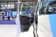 南京依维柯 欧胜 5T 5.995米轻客88.1kWh