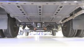 欧胜&nbsp;电动封闭厢货底盘图片