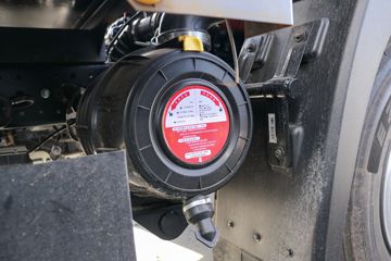 �й�����HOWO ͳ˧ 160���� 4.15�׵��Ų�դʽ�Ῠ(����)(ZZ5047CCYC3215F145)ͼƬ