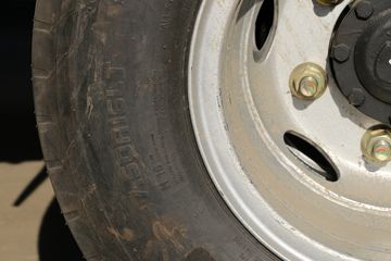 �й�����HOWO ͳ˧ 160���� 4.15�׵��Ų�դʽ�Ῠ(����)(ZZ5047CCYC3215F145)ͼƬ