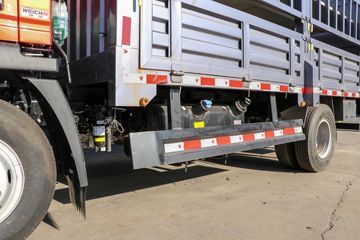 �й�����HOWO ͳ˧ 160���� 4.15�׵��Ų�դʽ�Ῠ(����)(ZZ5047CCYC3215F145)ͼƬ