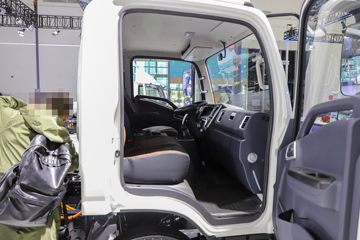 ���� ��������Դ 4.5T 4.18�׵��Ŵ��綯��դʽ�Ῠ100.46kWhͼƬ