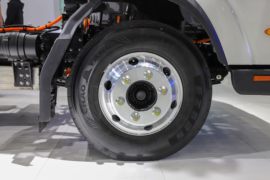 威铃EV6&nbsp;电动载货车底盘图片