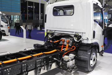 ���� ��������Դ 4.5T 4.18�׵��Ŵ��綯��դʽ�Ῠ100.46kWhͼƬ