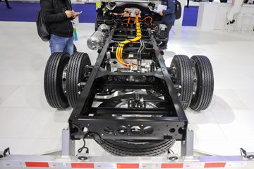 ���� ��������Դ 4.5T 4.18�׵��Ŵ��綯��դʽ�Ῠ100.46kWhͼƬ