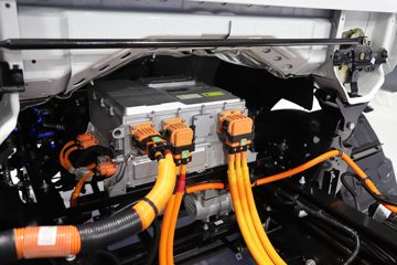 ���� ��������Դ 4.5T 4.18�׵��Ŵ��綯��դʽ�Ῠ100.46kWhͼƬ