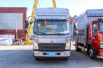 中国重汽HOWO 追梦 140马力 3.85米排半厢式轻卡(ZZ5047XXYF3115F145H)