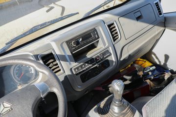 �й�����HOWO ׷�� 150���� 4.15�׵��Ų�դʽ�Ῠ(����)ͼƬ