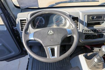 �й�����HOWO ׷�� 150���� 4.15�׵��Ų�դʽ�Ῠ(����)ͼƬ