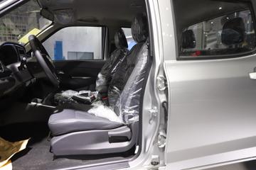 东风锐骐皮卡&nbsp;皮卡驾驶室                                               图片