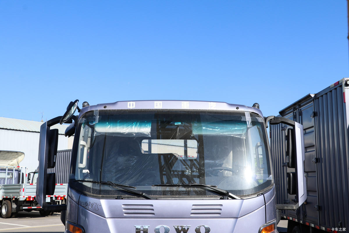 йHOWO ͳ˧ 140 4.15׵Ῠ(5)(ZZ1047C3215F145)                                                