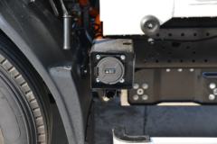江铃 乐行E路达 建材家具版 4.5T 4.2米单排纯电动栏板轻卡(JX1044TGB2BEV)100.46kWh