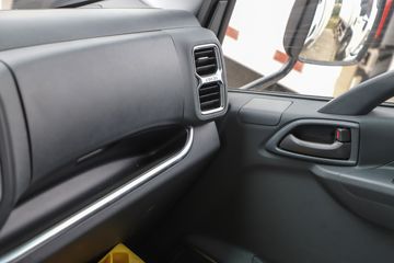 ���� ��ʮ��KV100 132���� 4.13�׵��Ų�դʽ�Ῠ(��ɲ)(����)(QL5044CCYMVHA)ͼƬ