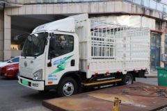 解放 J6F 4.5T 4.16米单排纯电动仓栅式轻卡(CA5044CCYP40L2BEVA84)81.1kWh